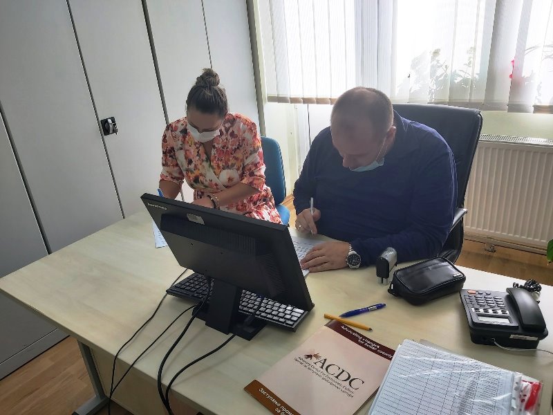signing-contracts-with-10-translators-and-5-legal-associates