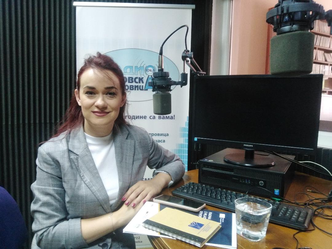 ines-aljovic-mihajlovic-za-radio-mitrovica-sever